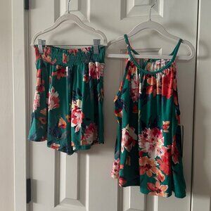 New Chenault Girl Green Floral Print Tank Top and Elastic Waist Shorts Size 12